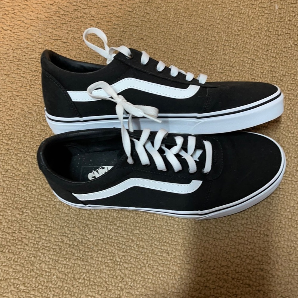 Worn twice, great condition🥰